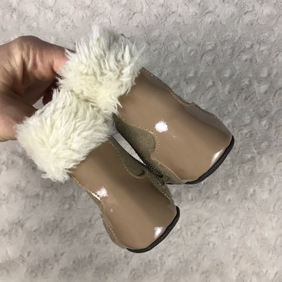 Robeez Baby Girl Boots Faux Fur Suede Size 3 Bow - Picture 5 of 9